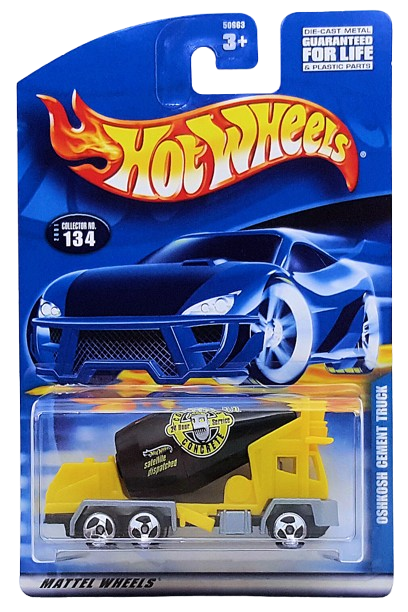 Hot Wheels 2001 - Collector # 134/240 - Oshkosh Cement Truck - Yellow / Black Drum - USA Card - MPN 50663