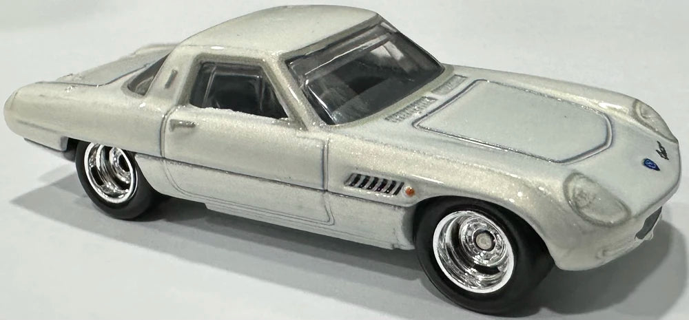Hot Wheels 2025 - Premium / Pop Culture / Jay Leno's Garage - 1968 Mazda Cosmo Sport - Pearl White - Metal/Metal & Real Riders