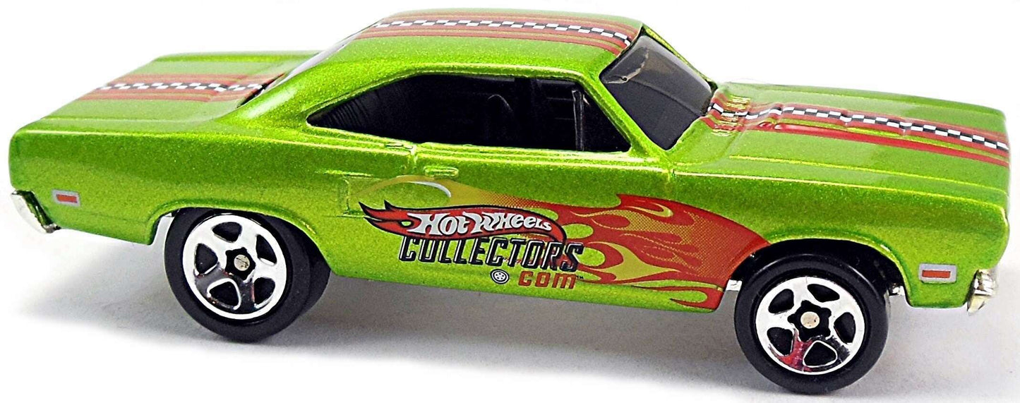 Hot Wheels 2004 - Collector # 169/212 - Wastelanders 02/10 - 1970 Plymouth Road Runner - Metallic Green - 'Hot Wheels Collectors.com' / Flames - Only Found in Kar Keepers at KMart