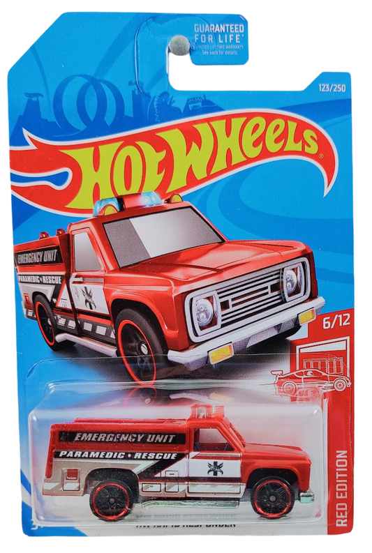 Hot Wheels 2019 - Collector # 123/250 - Red Edition 06/12 - HW Rapid Responder - Red - 'Emergency Unit' / 'Paramedic, Rescue' - Target Exclusive - USA Card