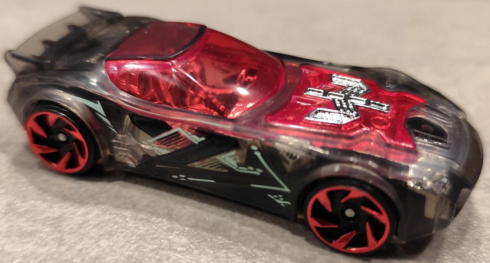 Hot Wheels 2025 - Collector # 013/250 - X-Raycers 1/10 - Nerve Hammer - Transparent / Red Windows - USA 'Let's Race' Card