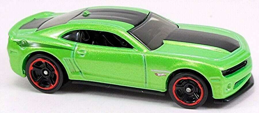 Hot Wheels 2013 - Collector #194/250 - HW Showroom / HW Garage / New Models - 2013 Hot Wheels Chevy Camaro Special Edition - Synergy Green - USA Card