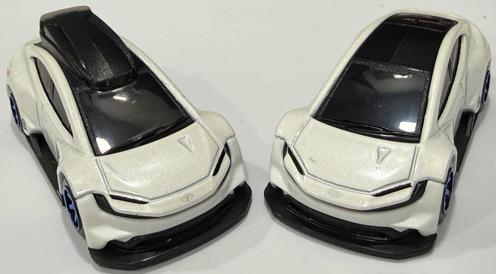 Hot Wheels 2026 - Collector # 060/250 - HW J-Imports 1/10 - New Models - Toyota Prius Custom - without Roofbox - Wind Chill Pearl White - Blue 6 Spoke Wheels - USA '2026' Card