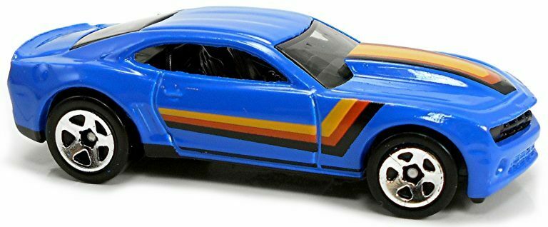 Hot Wheels 2020 - Flying Customs / Mix 1 - '13 COPO Camaro - Blue - 5 Spokes - Target Exclusive