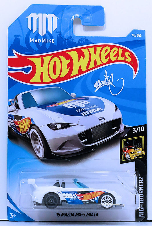 Hot Wheels 2018 - Collector # 040/365 - Nightburnerz 3/10 - '15 Mazda MX-5 Miata - White - International Card