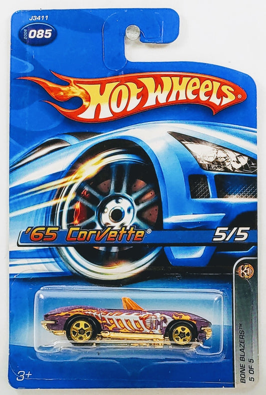 Hot Wheels 2006 - Collector # 085/223 - Bone Blazers 5/5 - '65 Corvette - Metallic Purple - Black Interior - Orange Windshield - Gold 5 Spoke Wheels - USA Card