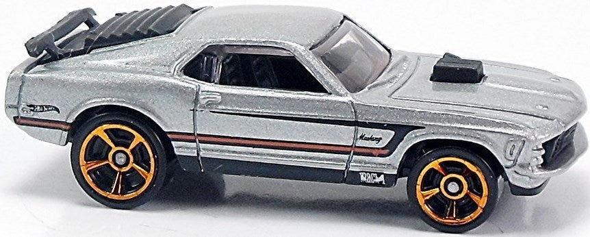 Hot Wheels 2012 - Collector # 118/247 - Muscle Mania 8/10 - '70 Ford Mustang Mach 1 - Metallic Gray - Toys R US Exclusive - USA 'Scan & Track' Card