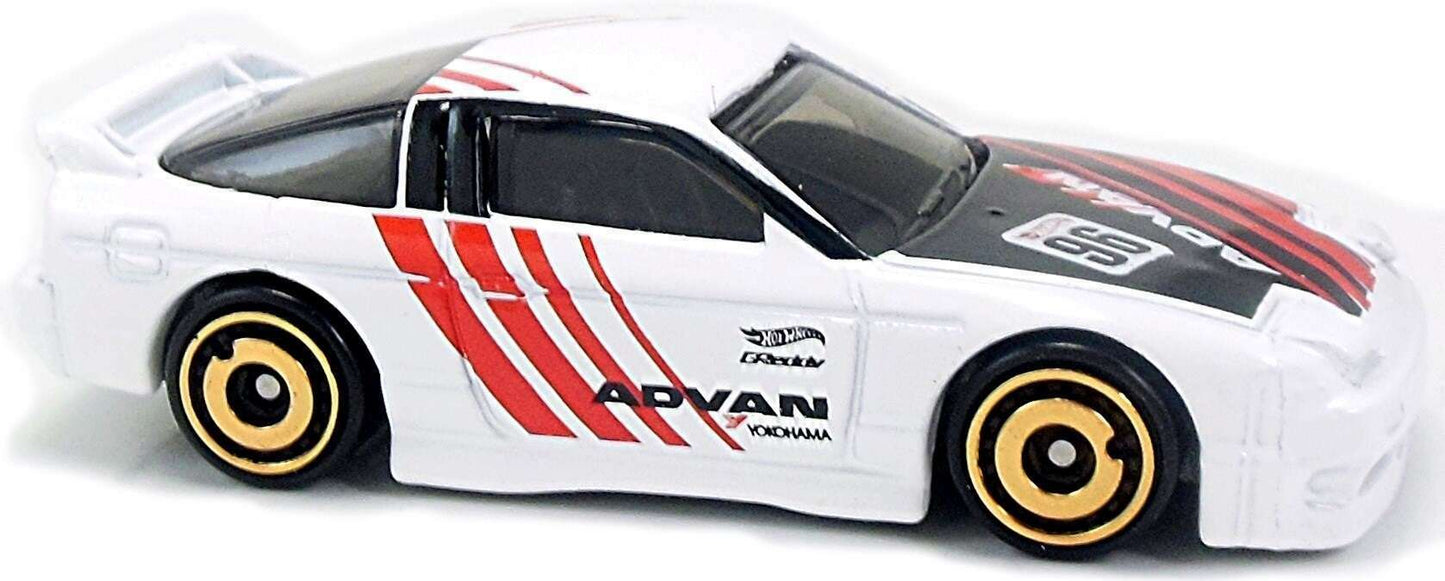 Hot Wheels 2018 - Collector # 214/365 - Nightburnerz 7/10 - '96 Nissan 180SX Type X - White / Advan - International Card