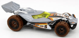 Hot Wheels 2022 - Collector # 051/250 - Baja Blazers 5/10 - Blade Raider - Silver Metalflake - USA Card