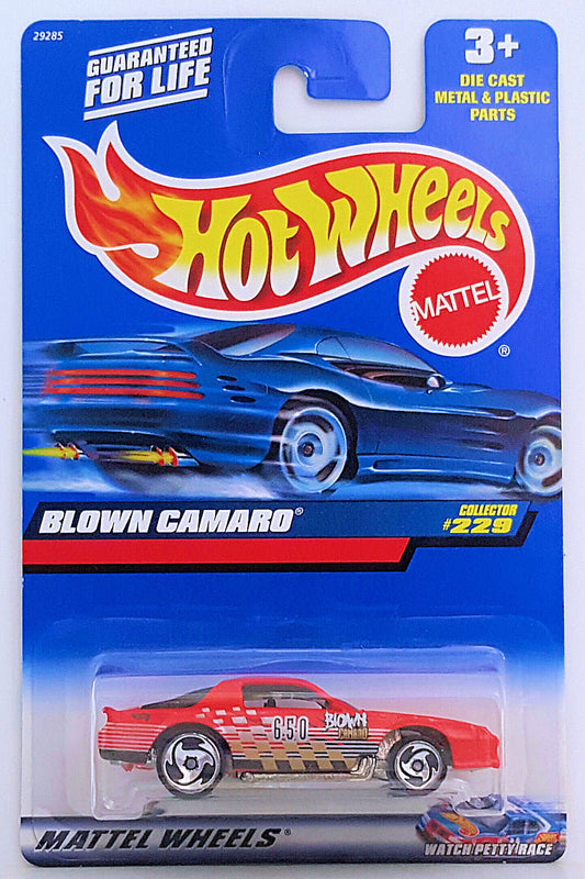 Hot Wheels 2000 - Collector # 229/250 - Blown Camaro - Red - Sawblades - USA '2000 Style Square' Card