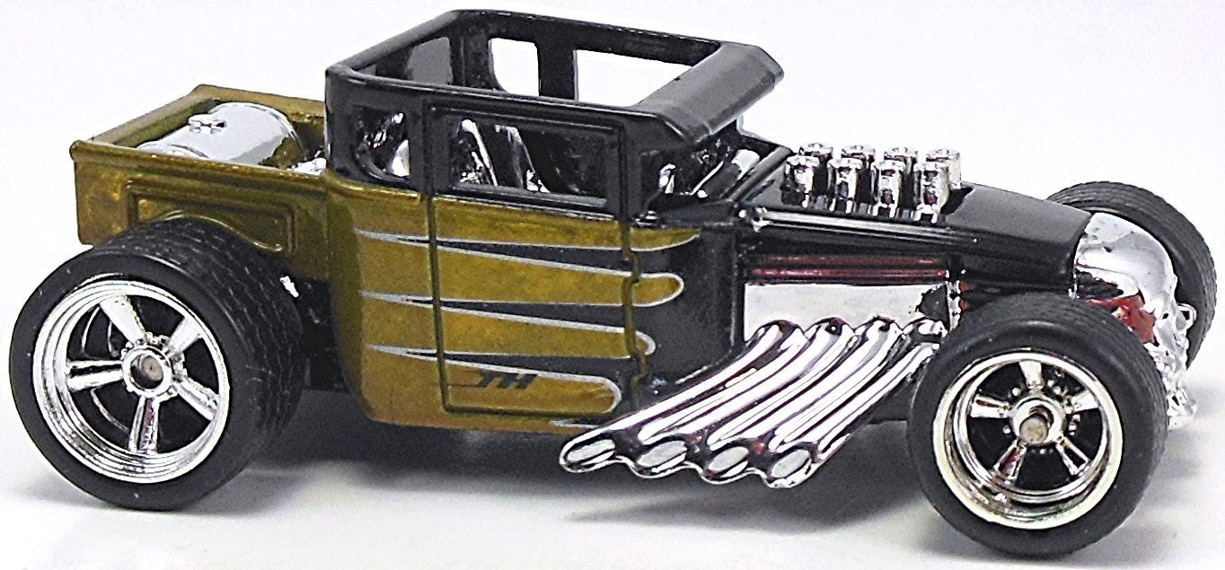 Hot Wheels 2009 - Collector # 050/190 - SUPER Treasure Hunts 08/12 - Bone Shaker - Spectraflame Gold with Black Scallops - Real Riders - USA Card