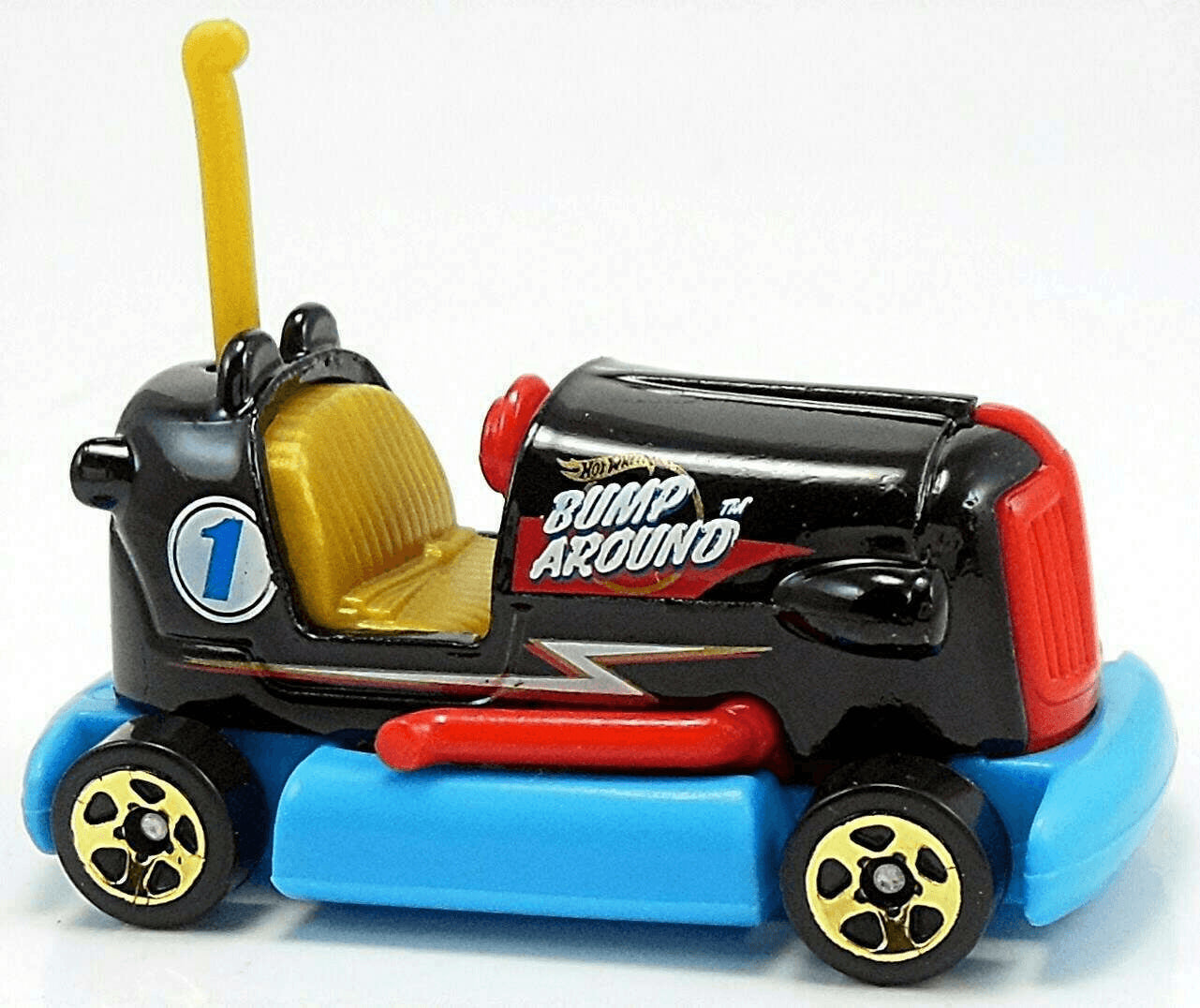 Hot Wheels 2018 - Collector # 019/365 - HW Fun Park 4/5 - Bump Around - Black Body / Blue Base - International Card