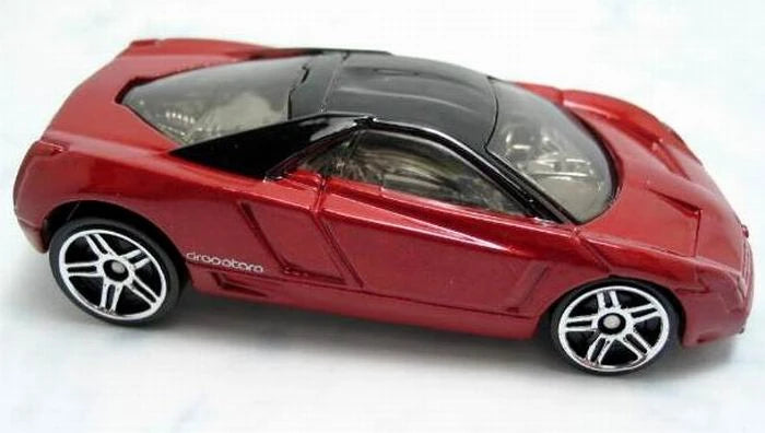 Hot Wheels 2006 - Collector # 057/223 - dropstars 2/5 - Cadillac Cien Concept - Red - PR5 Wheels - USA Card