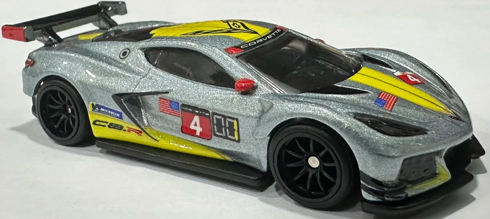 Hot Wheels 2024 - Premium / Car Culture / Race Day 2/5 - Corvette C8.R - Gray / Yellow Stripe / #4 - Metal/Metal & Real Riders
