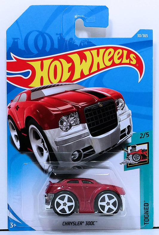 Hot Wheels 2018 - Collector # # 030/365 - Tooned 2/5 - Chrysler 300C (Blings) - Red - International Card