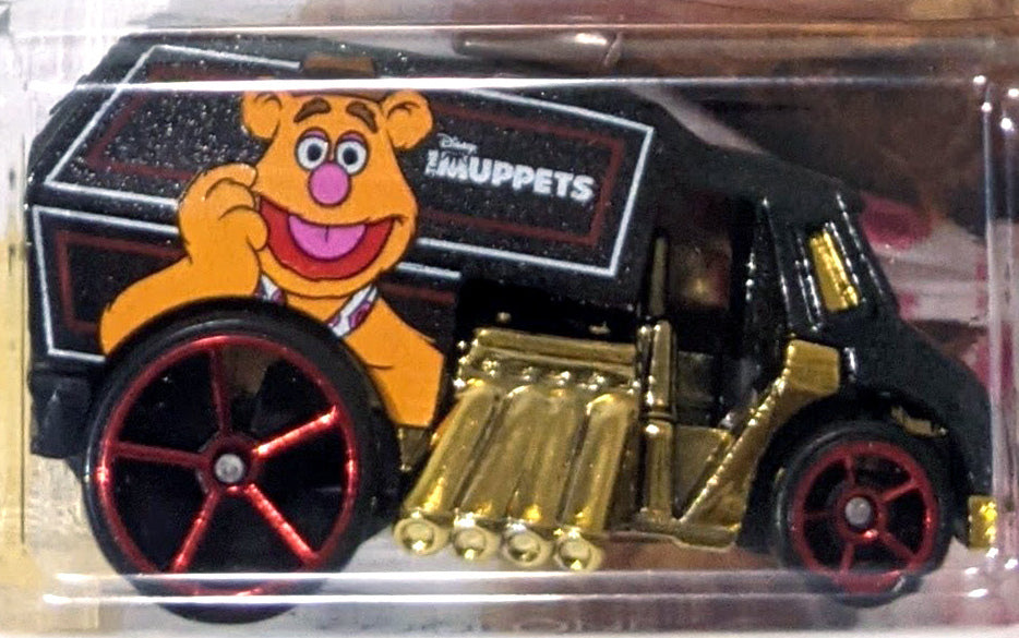 Hot Wheels 2021 - Theme / Disney The Muppets # 4/5 - Cool-One - Black / Fozzie Bear- Red OH5SP Wheels - Gold Chrome Windows - Gold Chrome Interior