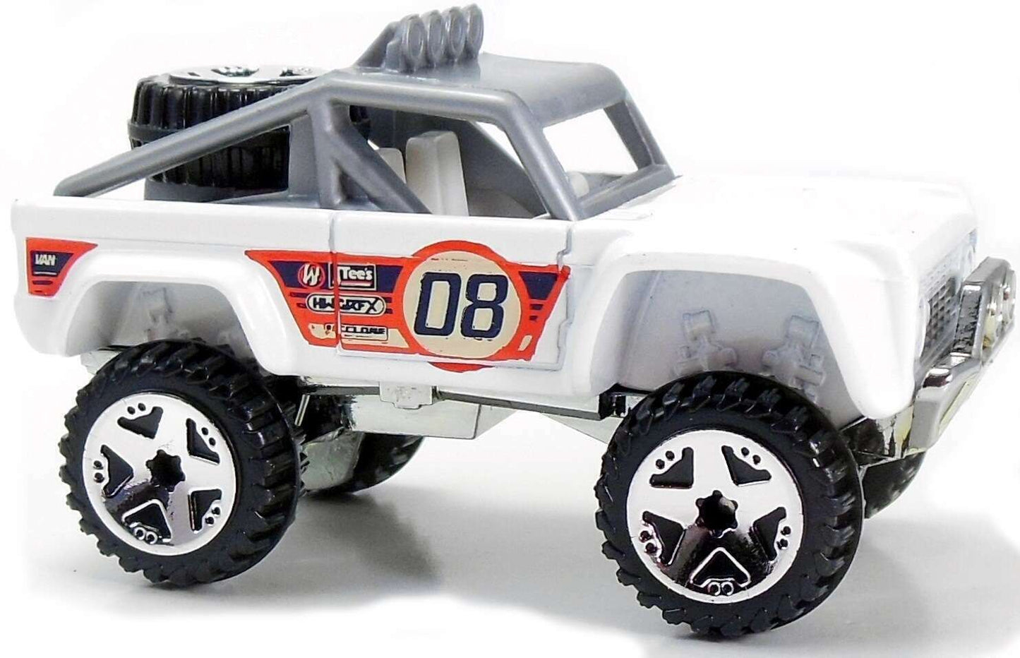 Hot Wheels 2008 - Collector # 021/196 - New Models 21/40 - Custom Ford Bronco - White / #08 - OR5Sp Wheels - USA Card