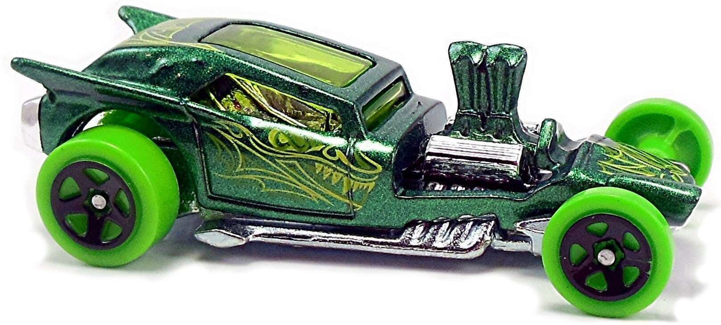Hot Wheels 2017 - Collector # 248/365 - Fright Cars 4/5 - Fangula - Metalflake Green - 5 Spoke Wheels - USA Card