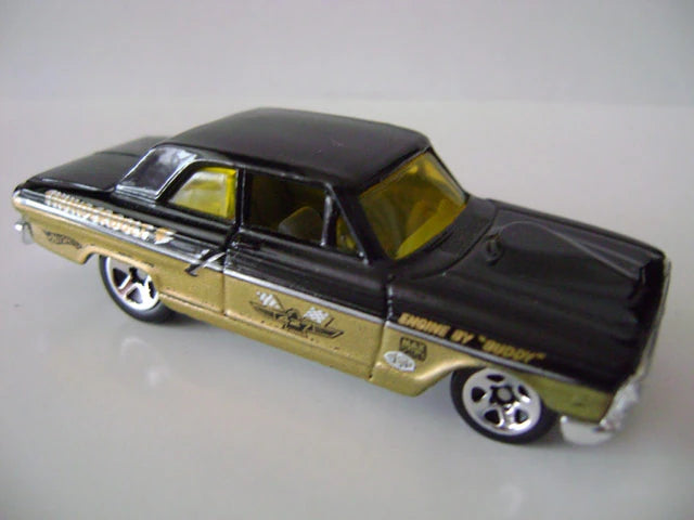 Hot Wheels 2005 - Collector # 173/183 - Ford Thunderbolt - Black over Gold / "Thunderbolt" with various Racing Decals - 5 Spoke Wheels - USA '06 Card