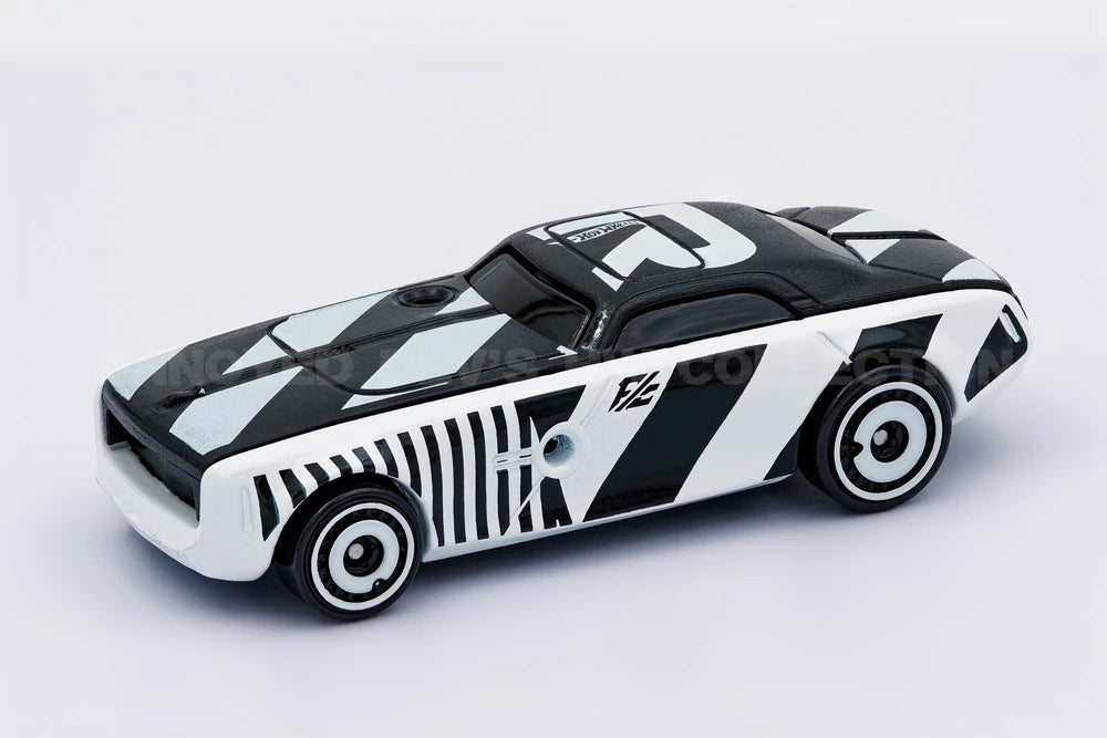 Hot Wheels 2025 - Collector # 061/250 - HW Art Cars 6/10 - Hi-Roller II - White with Black Stripes / "R" on Roof - USA Card