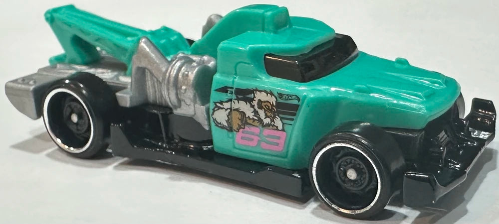 Hot Wheels 2025 - Collector # 042/250 - HW Hot Trucks 3/10 / New Models - Haulerback - Aqua - USA 'Let's Race' Card