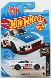 Hot Wheels 2021 - Collector # 058/250 - HW Race Day 5/10 - New Models - Porsche 935 - White / Urban Outlaw / Blue Hood & Red Base - USA