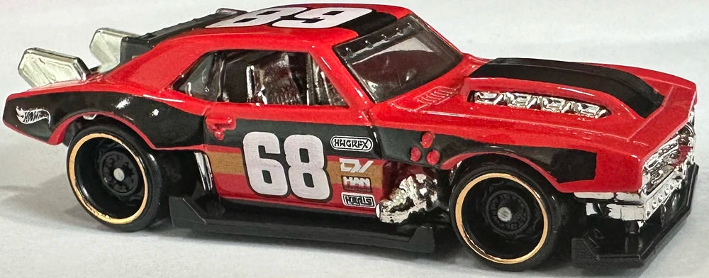 Hot Wheels 2024 - Collector # 081/250 - HW Modified 7/10 - Custom '68 Camaro - Red / #68 - International Card