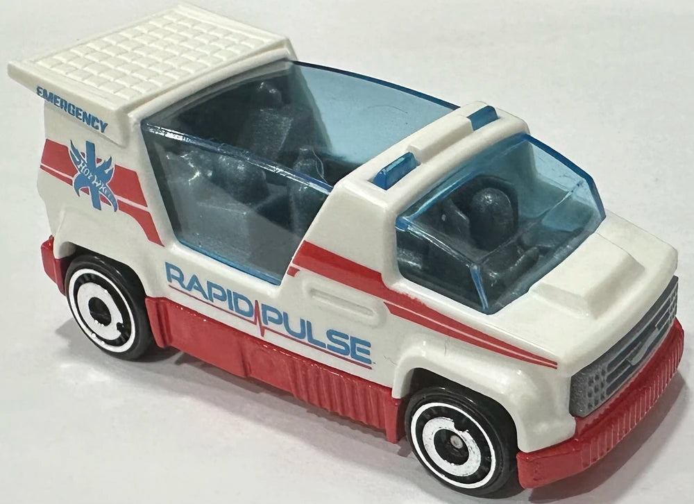 Hot Wheels 2024 - Collector # 137/250 - HW First Response 10/10 - New Models - Rapid Pulse - White - USA 'Let's Race' Card