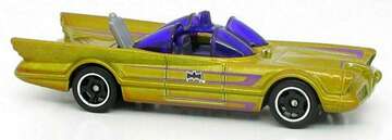 Hot Wheels 2022 - Collector # 131/250 - Batman 4/5 - TV Series Batmobile - Gold Metallic / Purple Accents - Retro Slot Wheels - International 'DC Batman' Card
