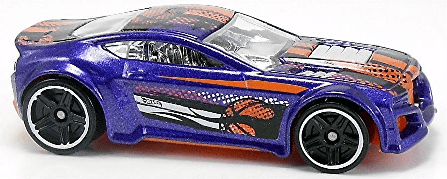 Hot Wheels 2015 - Collector # 067/250 - HW City / All Stars - Torque Twister - Purple Metalflake - USA 'Showdown' Card