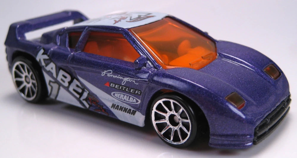 Hot Wheels 2003 - Collector # 132/220 - Zender Fact 4 - Metallic Purple / Kabel # 1 - USA '35th Anniversary' Card