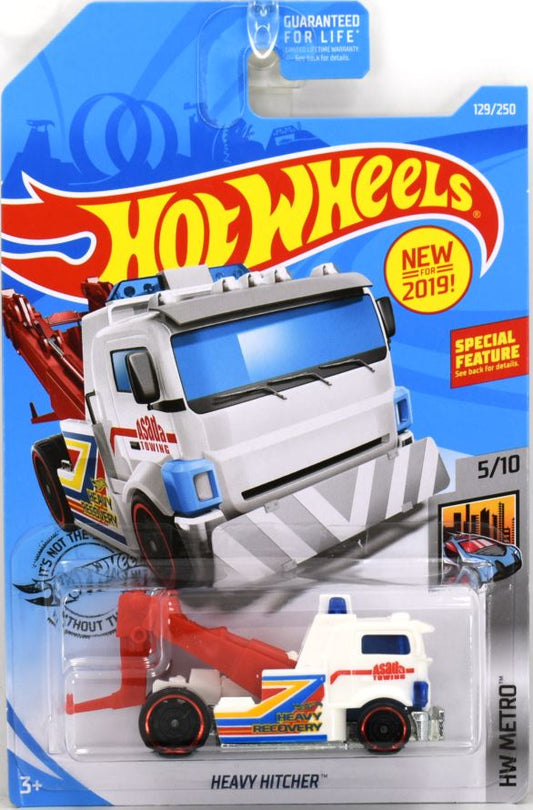 Hot Wheels 2019 - Collector # 129/250 - HW Metro 5/10 - New Models - Heavy Hitcher - White - USA Card