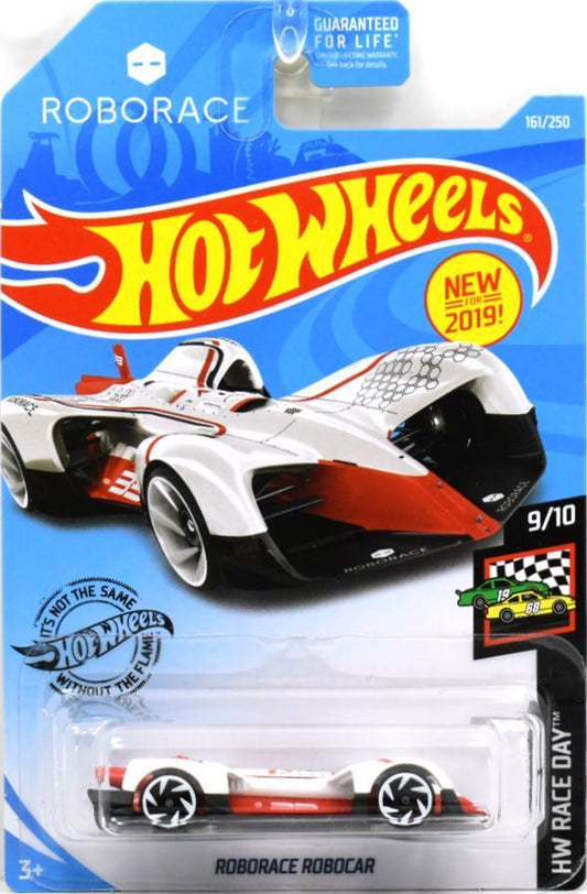 Hot Wheels 2019 - Collector # 161/250 - HW Race Day 9/10 - New Models - Roborace Robocar - White - USA 'ROBORACE' Card