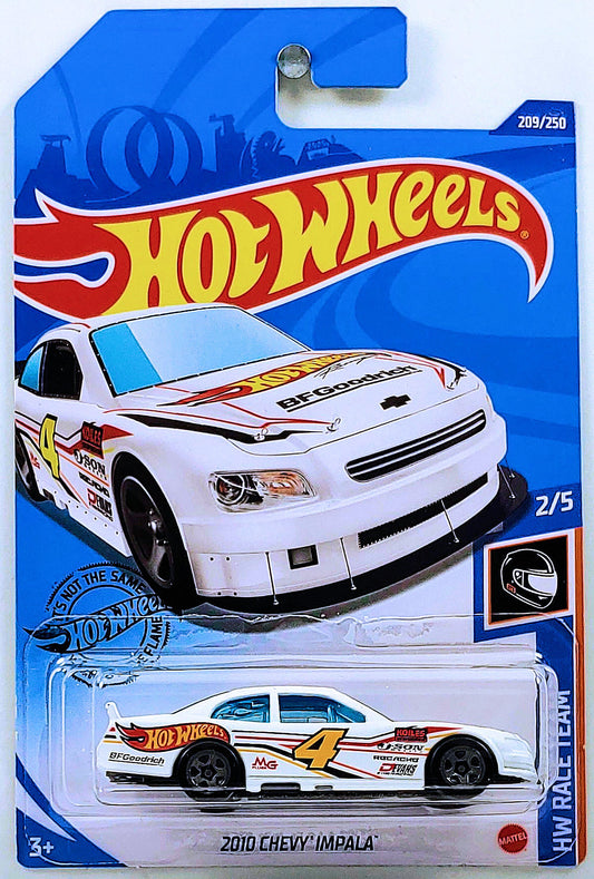 Hot Wheels 2020 - Collector # 209/250 - HW Race Team 2/5 - 2010 Chevy Impala - White - International Long Card