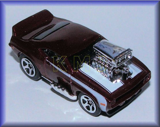 Hot Wheels 2004 - Collector # 071/212 - First Editions 71/100 - 'Tooned Camaro Z28 1969 - Maroon - White Stripes on Sides - NO Hood Stripes - No Side Vents - SC