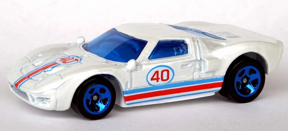 Hot Wheels 2008 - Collector # 095/196 - Web Trading Cars 019/024 - Ford GT40 - Pearl White - Blue / White / Red Stripes on Hood "40" - USA