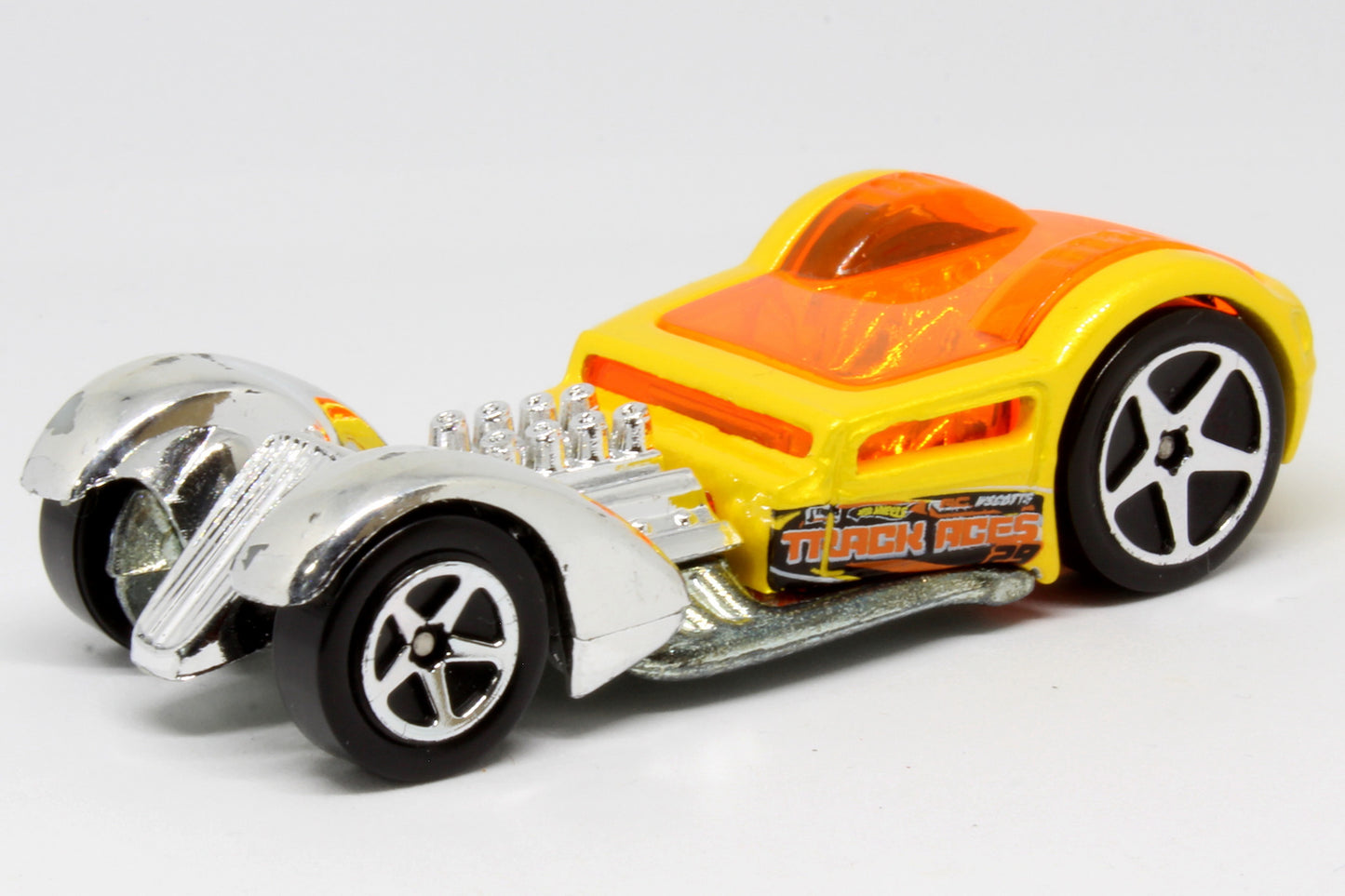 Hot Wheels 2006 - Collector # 112 - Track Aces 2/12 - Low Carbs - Yellow - USA Card