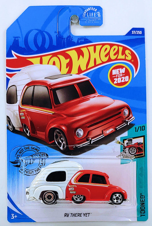 Hot Wheels 2020 - Collector # 037/250 - Tooned 1/10 - New Models - RV There Yet - Red & White - USA Card