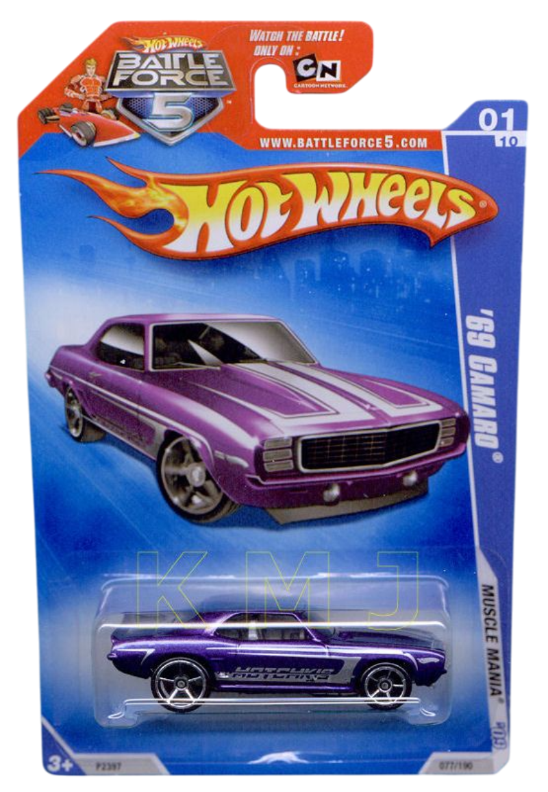 Hot Wheels 2009 - Collector # 077/190 - Muscle Mania 1/10 - '69 Camaro - Purple / Hotchkis - USA 'Battle Force 5' Card