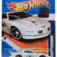Hot White 2011 - Collector # 163/244 - HW Main Street 3/10 - Pontiac Firebird - White / Highway Patrol - USA Card with Factory Set Sticker