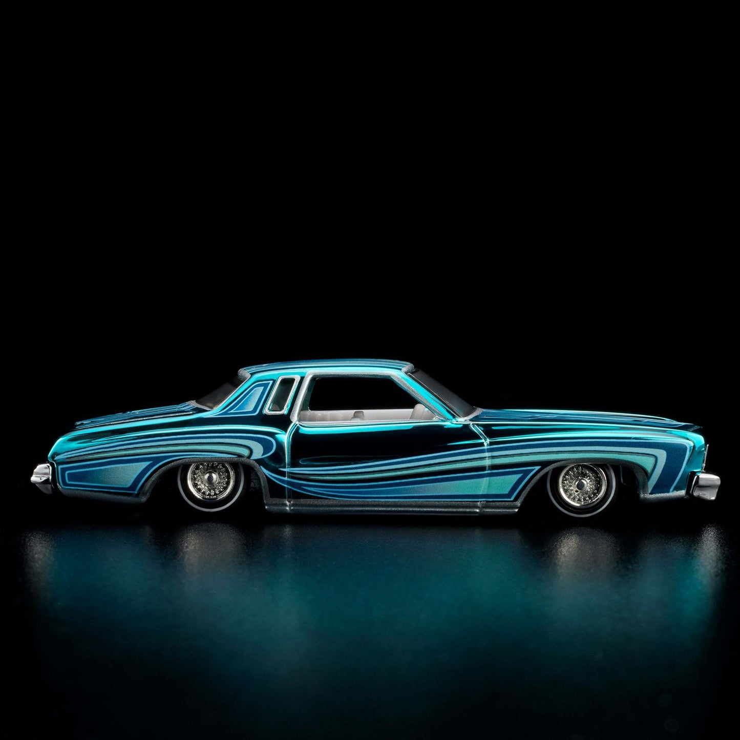 Hot Wheels 2024 - HWC/RLC Exclusive - 1975 Chevrolet Monte Carlo (Lowrider) - Spectraflame Teal - Metal/Metal - Real Riders - Adjustable/Posable Suspension - Acrylic Display Case