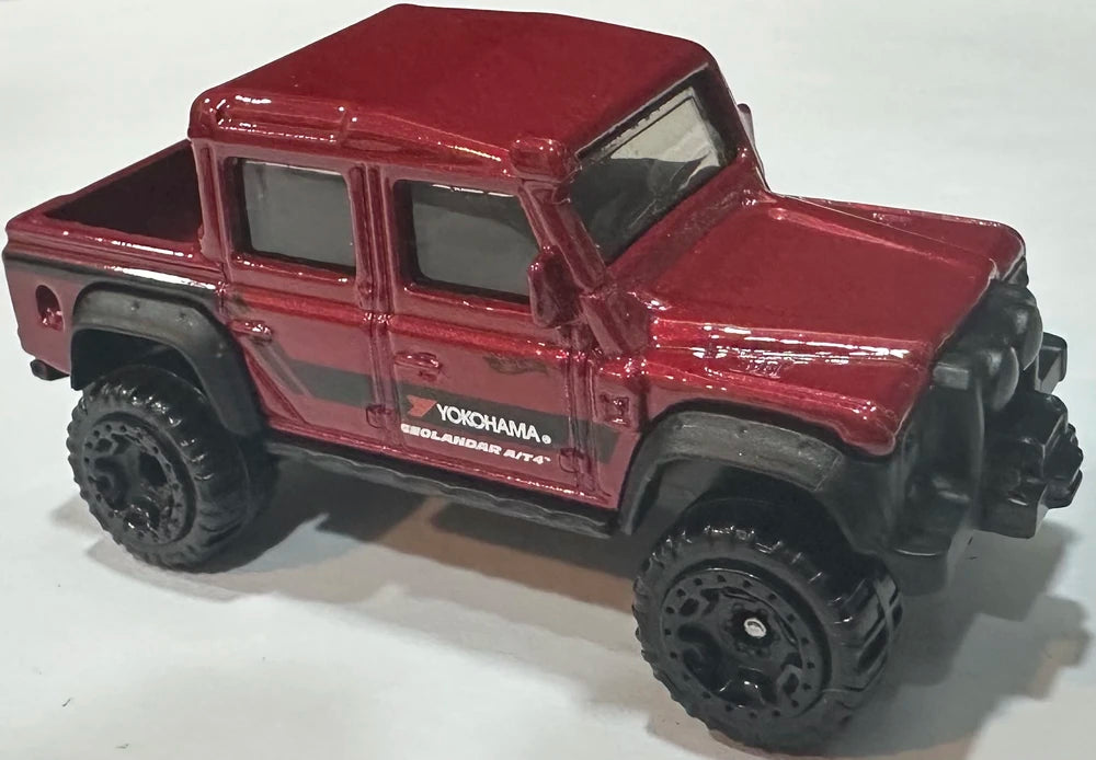 Hot Wheels 2025 - Collector # 179/250 - HW Dirt 10/10 - '15 Land Rover Defender Double Cab - Dark Red - USA Card