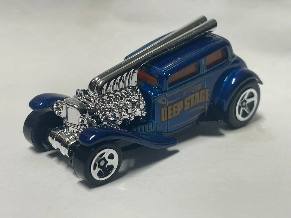 Hot Wheels 2025 - Gift Pack / 5 Pack - HW Gassers - Straight Pipes, '64 Chevy Nova Gasser, '55 Chevy Bel Air Gasser, '65 Mercury Comet Cyclone & Fast-Bed Hauler