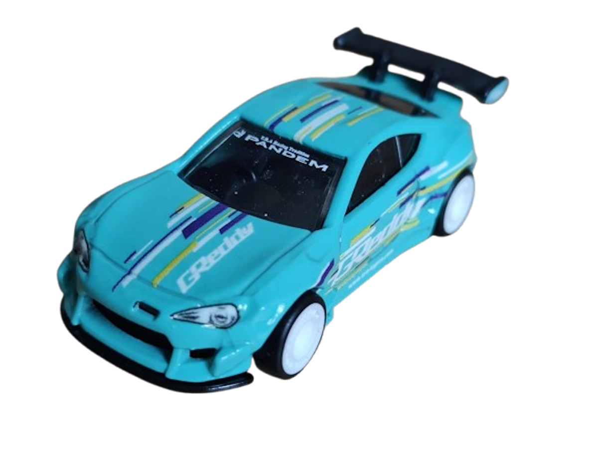 Hot Wheels 2024 - Premium Car Set / GReddy - Custom Datsun 240Z, Nissan Maxima Drift Car, Pandem Subaru BRZ & Fleet Street - 'GReddy' Graphics - Metal/Metal & Real Riders - Diorama Display Box