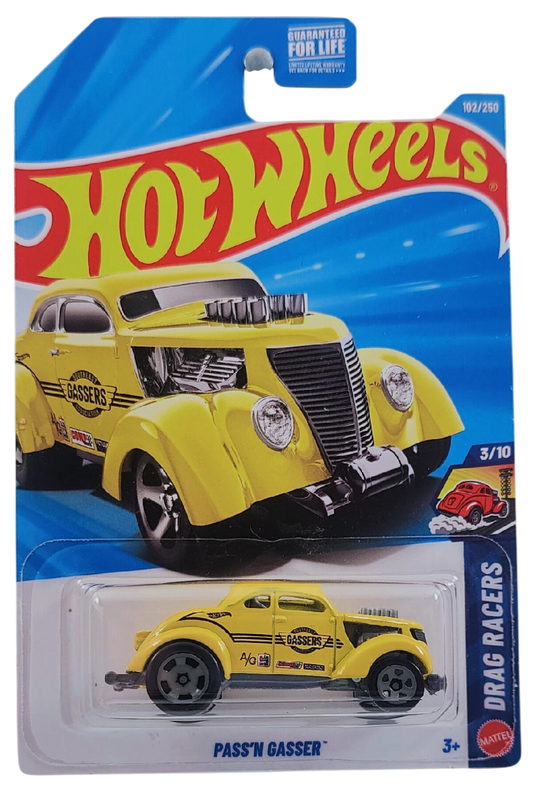 Hot Wheels 2026 - Collector # 102/250 - Drag Racers 3/10 - Pass'N Gasser - Yellow - Gray SK5SP & RSW Wheels - USA '2026' Card