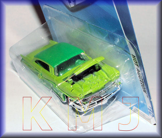 Hot Wheels 2010 - Collector # 163/240 - Hot Auction 5/10 - '56 Merc - Green Two-Tone - Opening Hood with a Painted Engine - USA Card