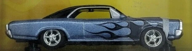 Hot Wheels 2008 - 100% Collectible / 40th Anniversary - '66 Pontiac GTO - Steel Blue / Flames - Rubber Tires - Opening Hood - Extreme Detail - Acrylic Display Box