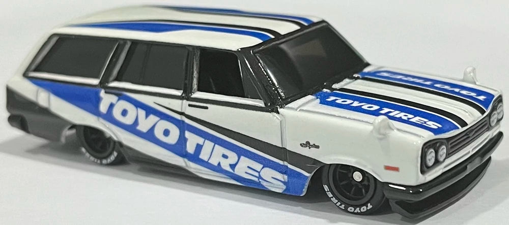 Hot Wheels 2023 Premium Pop Culture Speed Shop 03 05 69 Nissan Skyline Van White Toyo Tires Metal Metal Real Riders