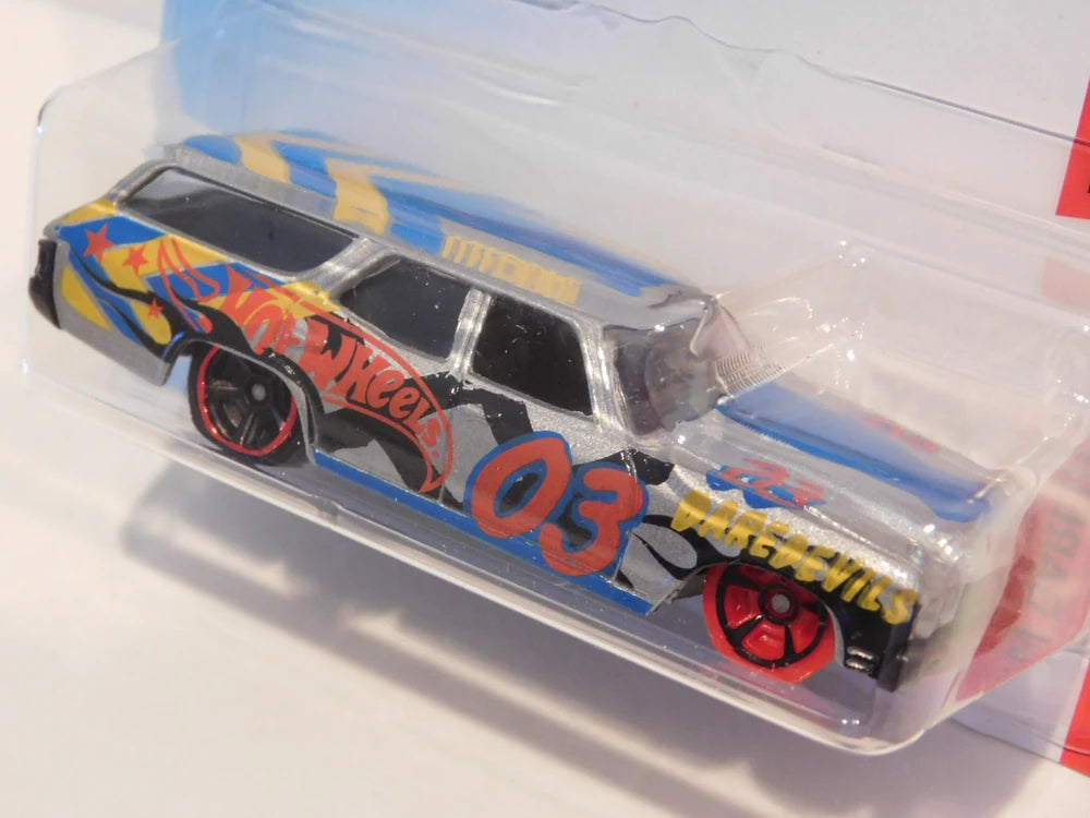 Hot Wheels 2018 - Collector # XXX/365 - HW Daredevils 1/5 - '70 Chevelle SS Wagon - Gray - USA