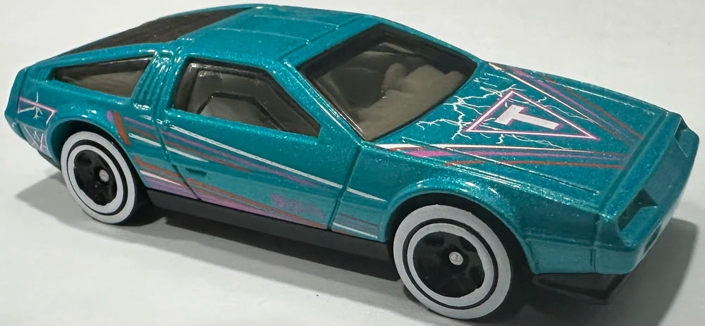 Hot Wheels 2025 - Collector # 036/250 - HW Art Cars 5/10 - DMC Delorean - Turquoise Pearl / Pink & White Pinstripes / "T" on Hood - International Card